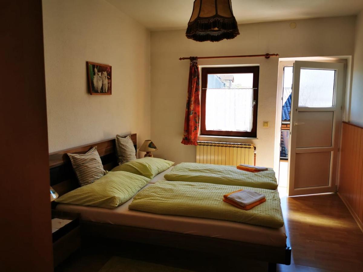 Hotel Goldene Krone Mistelbach Εξωτερικό φωτογραφία